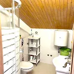 Toni Appartement Podstrana