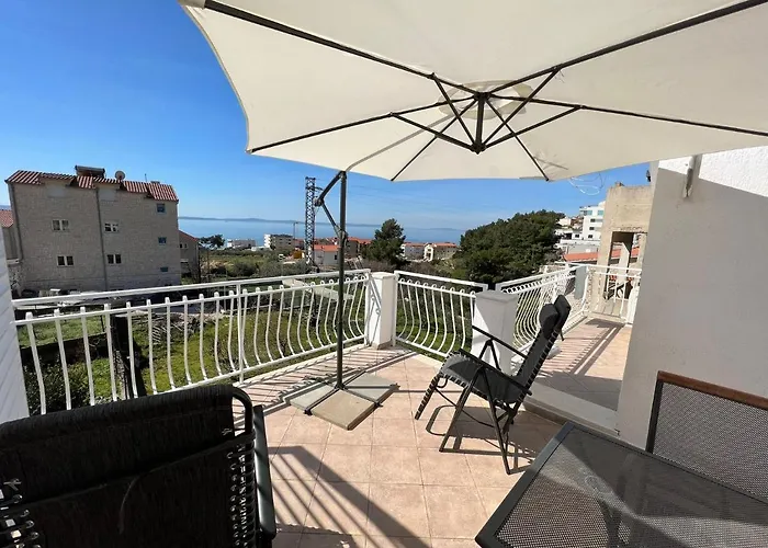 Toni Apartment Podstrana